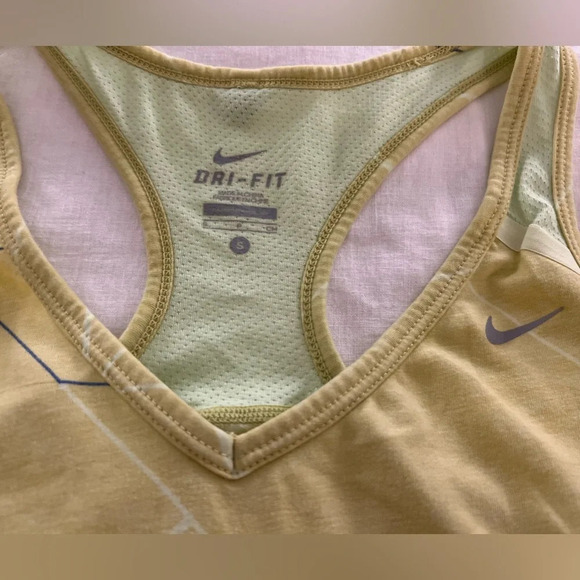 Nike Dri-Fit V-Neck Racerback Sleeveless Athletic Tank - Size S - Picture 2 of 4